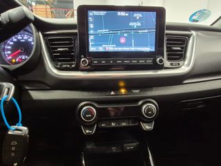 KIA STONIC DRIVE 1.0 TGDI MHEV 100CV MANUAL