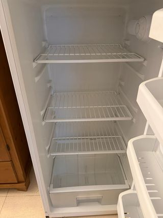 Nevera Ansonic con Congelador