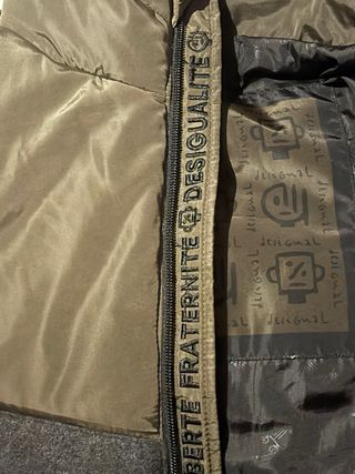 Chaqueta acolchada con capucha hombre