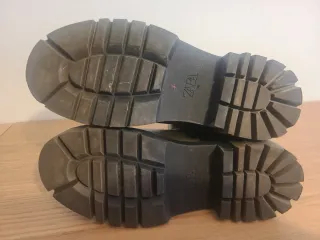 Botín Zara Piel Marrón Talla 38