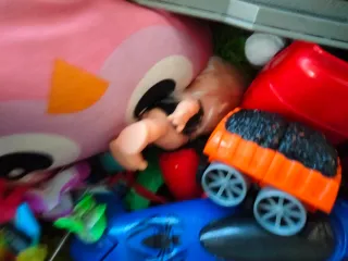 Caja de juguetes variados caja de todo usados