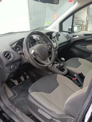 Ford Tourneo Courier 2019