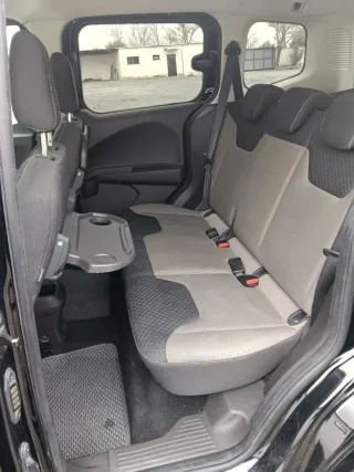 Ford Tourneo Courier 2019