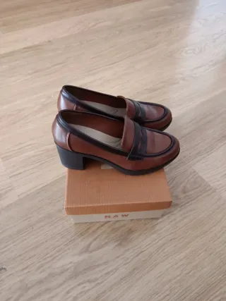 Zapatos de mujer marrones