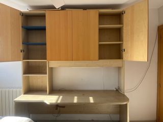 Escritorio de madera de calidad