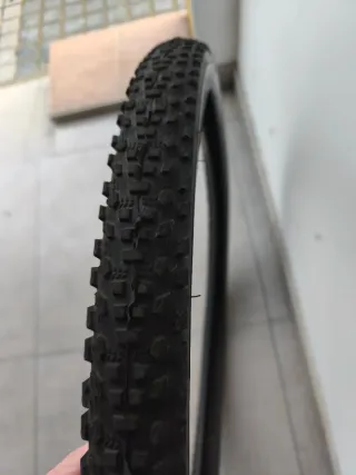 Cubierta Rubena OCELOT MTB 29x2.10