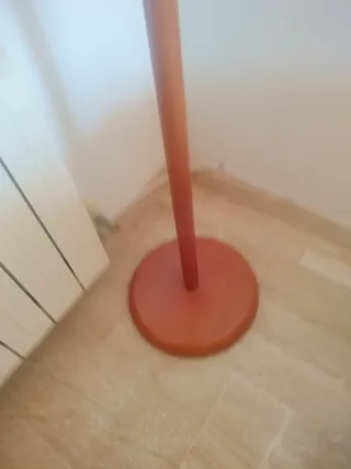 Perchero de pie madera y metal