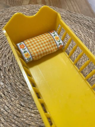 Cuna Antigua Barriguitas Famosa