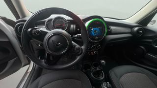 MINI MINI Cooper 5 Puertas 100 kW (136 CV)