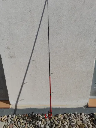 Caña de pescar telescópica roja