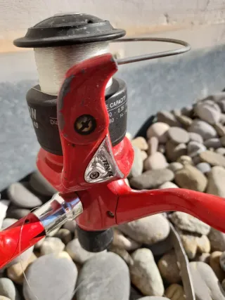 Caña de pescar telescópica roja