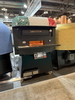 EQUIPA TU LOCAL CON CALIDAD PROFESIONAL