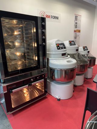 EQUIPA TU LOCAL CON CALIDAD PROFESIONAL