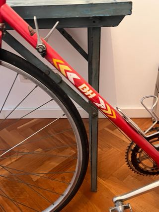 Bicicleta BH Clásica Roja