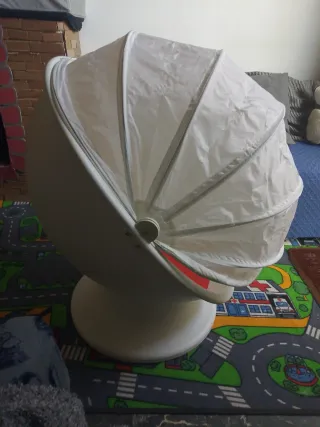 Silla huevo giratoria infantil