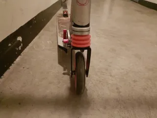 Patinete Oxelo Decathlon muy cuidado