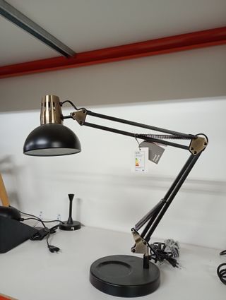 Lámpara de mesa Kave Home Kristine