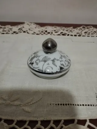 Tappo vintage decorato