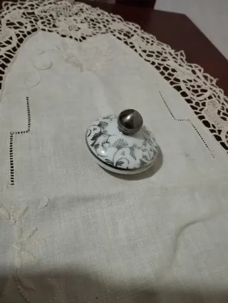 Tappo vintage decorato