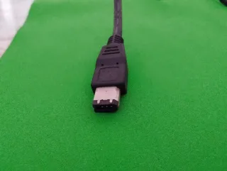 Scheda Firewire con cavo