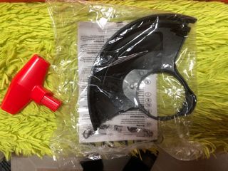 Cortadora de césped eléctrica roja