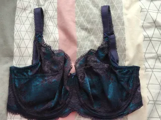 Lote 2 sujetadores 85H.