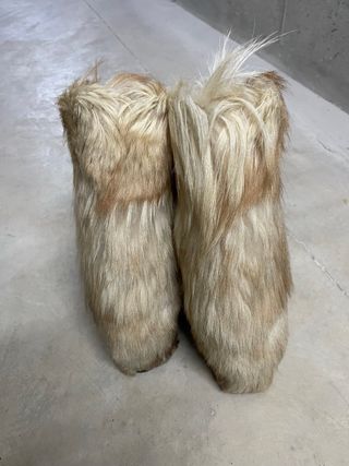 Botas de nieve peludas