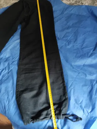 Pantalón ancho, talle bajo