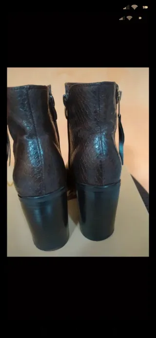 Stivaletti eleganti donna marrone