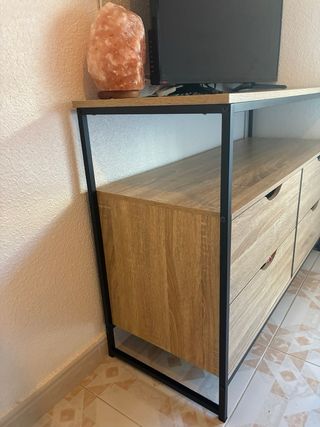 2 mesitas de noche + cómoda