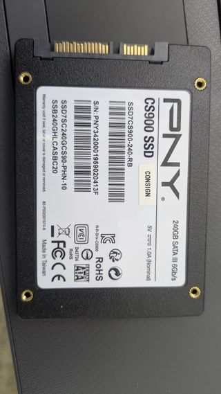 RAM y SSD (muy pocas horas de uso)