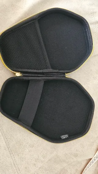 Funda dura para raquetas de ping pong LOKI