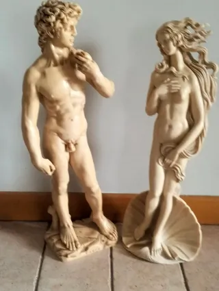 Statue David e Venere