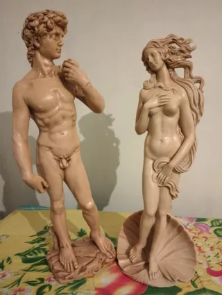 Statue David e Venere