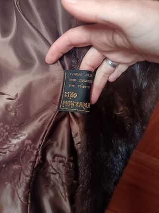 Chaquetón de piel marrón