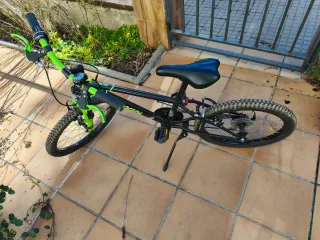 Bicicleta Montaña Niño Negra/Verde