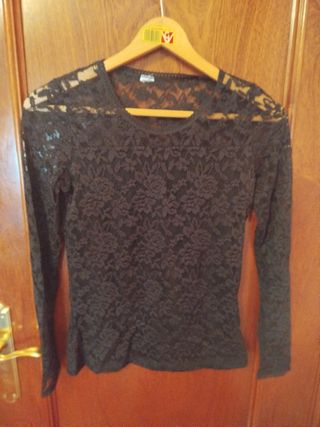 Trajes y complementos de flamenca.