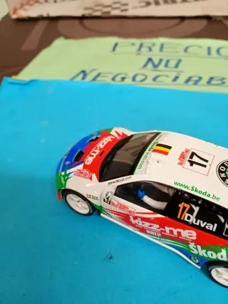 Scalextric Skoda Fabia 1:32 escala