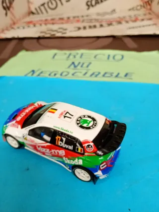 Scalextric Skoda Fabia 1:32 escala