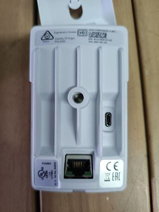 AXIS Companion Cube L