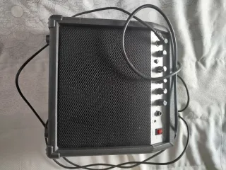 Guitarra Eléctrica Negra