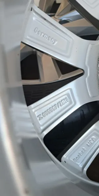 Llantas VW Caddy. Golf. Passat.  205/55/16 94H