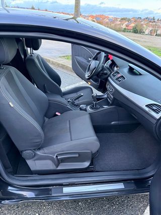 Renault Megane Coupé 1.9 dCi 131cv