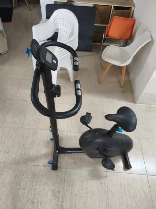 Bicicleta Estática Negra