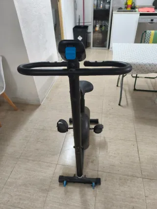 Bicicleta Estática Negra
