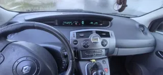 Renault Grand Scenic 2006
