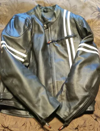 Cazadora Cuero Café Racer Negra talla M