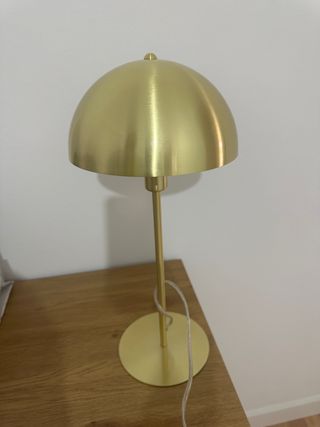 Lámpara de mesa Sklum dorada metal