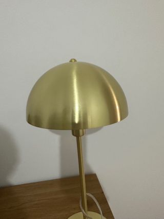 Lámpara de mesa Sklum dorada metal