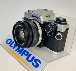 OLYMPUS OM10 Cámara analógica con MANUAL ADAPTER